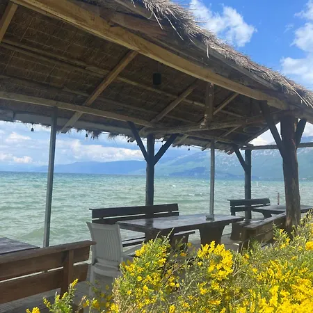 Kashta Lakeview